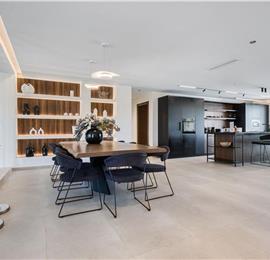 5 bedroom luxury seaside villa with indoor & outdoor pool, near Acharavi, sleeps 10